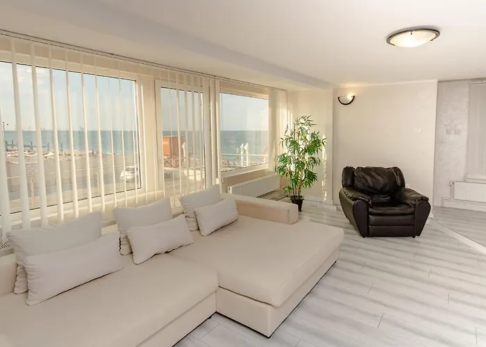 Plaja Azur Eforie Nord