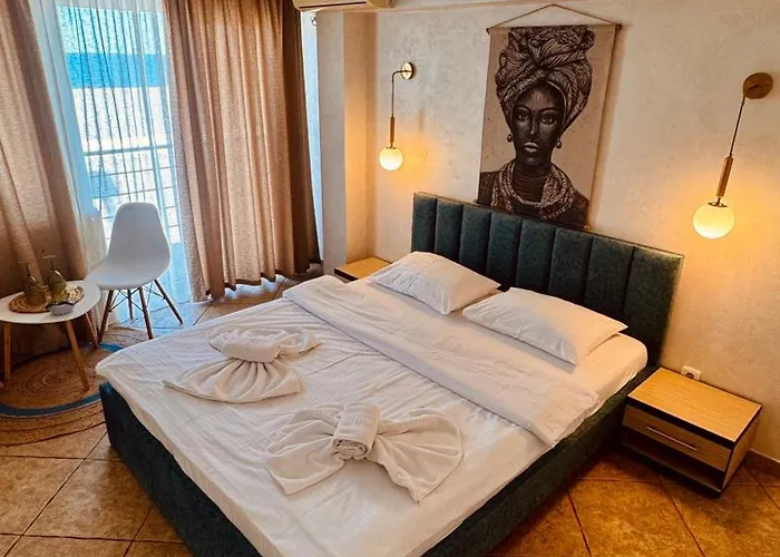 Plaja Azur Guest house 3*