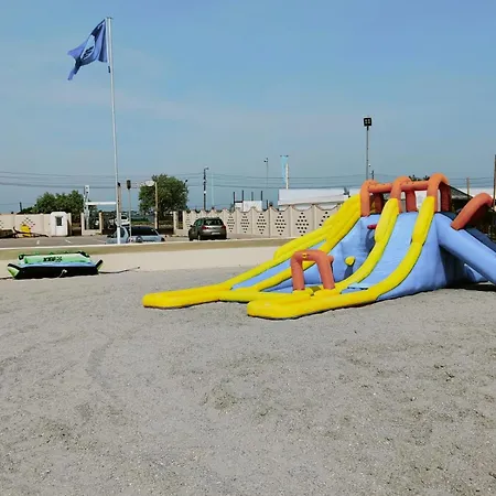 Plaja Azur 3* Eforie Nord