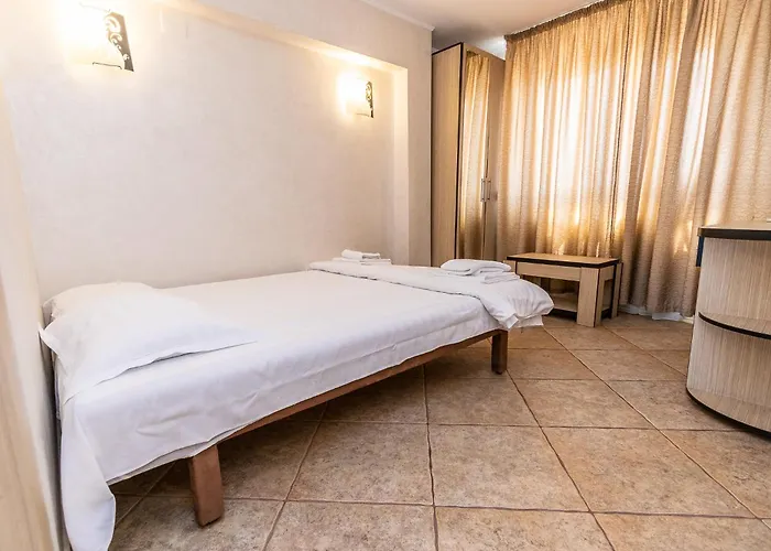 Pensjonat Plaja Azur 3*