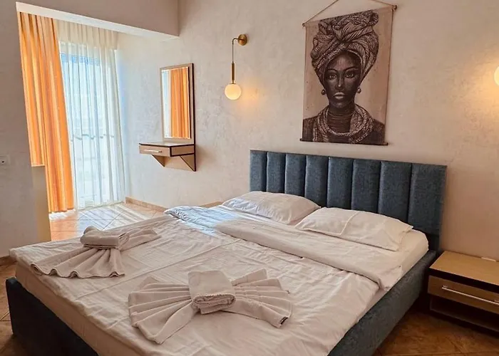 Plaja Azur エフォリエ・ノルド